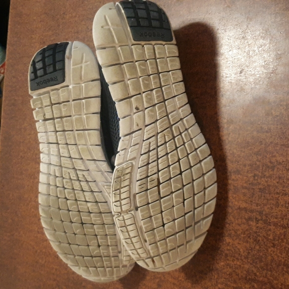 Reebok Size 7 1/2 Male (SKU OR) - Picture 5 of 5